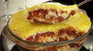 Purê de batata com carne moída na travessa: uma maravilha!