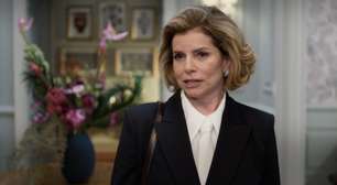 Web reage a Odete Roitman de camisola no motel: 'Pegadora'