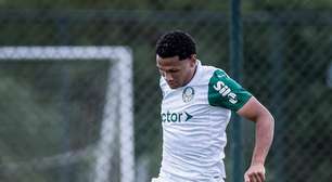 Lucas Gabriel exalta elenco e projeta estreia do Palmeiras no Brasileiro Sub-17