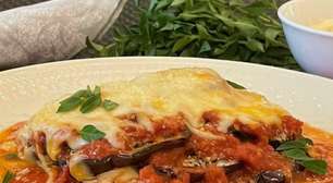 Berinjela à parmegiana fácil no forno ou frigideira