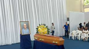 Em velório, admiradores ressaltam legado social de Divaldo Franco para além do espiritismo