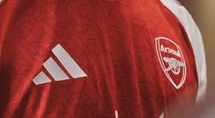 Arsenal divulga novo uniforme para a temporada 2025/26