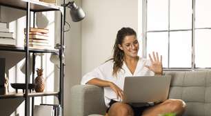 Negócio em casa: por que investir em franquia de turismo home office?