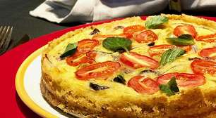 Quiche do pizzaiolo vegetariana com massa de grão de bico