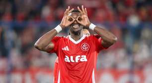 Internacional derrota Nacional-URU e volta à zona de classificação da Libertadores