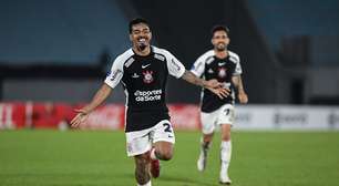 Corinthians vence o Racing-URU e depende apenas de si na Sul-Americana
