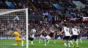 Aston Villa vence Tottenham e volta para zona classificatória para Champions