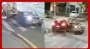 Carro se parte ao meio após ser atingido em cruzamento, e motorista tenta continuar viagem; veja