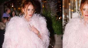 Belíssima! Marina Ruy Barbosa brilha em Cannes com look de plumas rosa e anel de noivado milionário; veja fotos
