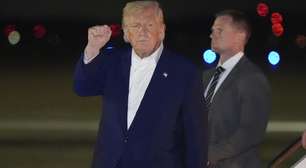 Trump diz que vai falar com Putin para "colocar fim ao banho de sangue" na Ucrânia