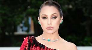 Exagerou? Look de Carla Diaz em Festival de Cannes dá o que falar: 'Gente...'