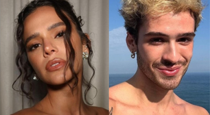 Juntinhos! Bruna Marquezine é vista com seu ex, João Guilherme, em show; confira
