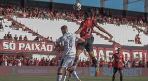 Em jogo polêmico, Atlético-GO e Remo empatam na Série B