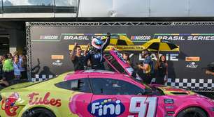 NASCAR Brasil: Barrichello vence sua primeira prova
