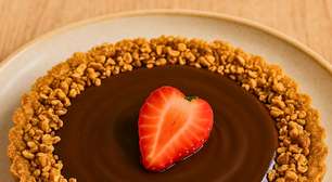 Torta de chocolate sem trigo: crocante, cremosa e sem forno