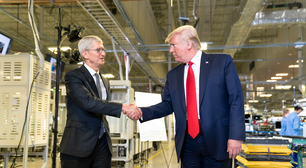 Aposta de Tim Cook na Índia começa a cobrar seu preço: presidente dos EUA acaba de lançar um aviso claro à Apple