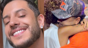 Cantor que subiu a montanha com os Legendários é criticado por beber álcool