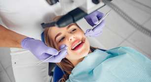 Limpeza dental a laser: tecnologia elimina 98% das bactérias