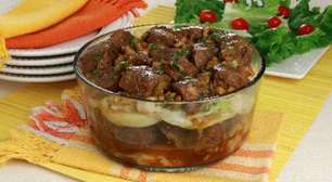 Carne de panela com batata e repolho: teste o prato simples e delicioso