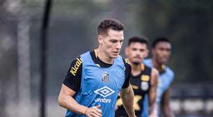 Santos inscreve Julio Furch no Brasileirão e tenta reagir na competição