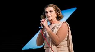 Beth Zalcman encarna mulheres históricas no teatro: 'Falar da alma feminina'