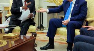 Trump constrange presidente da África do Sul com falsas alegações sobre 'genocídio branco'; veja vídeo