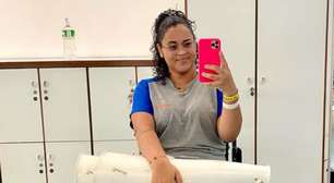 Mulher fica paraplégica após complicações de um furúnculo; saiba mais