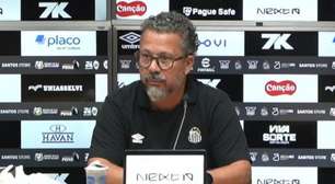 Cléber Xavier enfatiza dor com eliminação e momento ruim do Santos na temporada