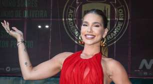 Virginia mostra bastidores do primeiro dia na Grande Rio e web reage: 'Nunca...'