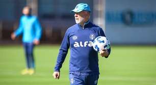 Mano Menezes tem dúvida no meio de campo para definir o Grêmio contra o Bahia