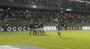 Goiás vence a Ferroviária e dispara na liderança da Série B