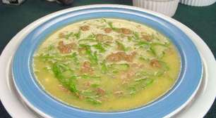 Sopa de fubá com couve e carne moída: teste o prato cremoso em um dia frio