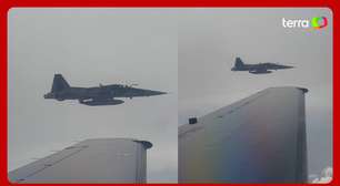 Vídeo raro mostra avião sendo interceptado por caça da FAB