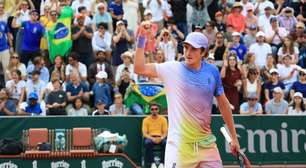 João Fonseca derrota francês Pierre-Hugues Herbert e avança para terceira rodada de Roland-Garros