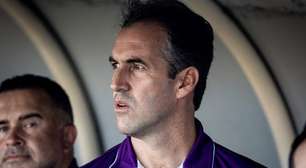 Léo Condé é comunicado sobre desfalque de última hora para jogo entre Ceará e Atlético-MG: "Entre os titulares"