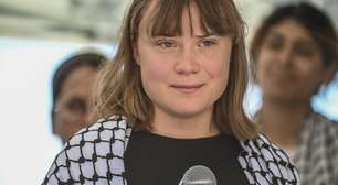Greta Thunberg embarca em navio que parte da Itália com ajuda humanitária em direção a Gaza