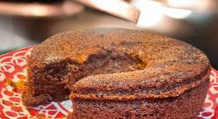 Bolo de chocolate com aveia: úmido, fofinho e saudável