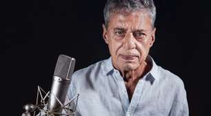 Aos 80 anos, Chico Buarque passa por cirurgia no crânio no RJ
