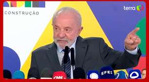 Lula chama de 'prática terrorista' atos de Eduardo Bolsonaro nos EUA: 'Tentando lamber as botas do Trump'