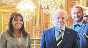 "Paris te ama": Lula é celebrado como símbolo de esperança pela prefeita Anne Hidalgo
