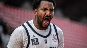 Victão avalia temporada no Corinthians e se emociona com a torcida após eliminação no NBB