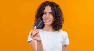 Brasileira que teve compras de criptomoedas em cartão de crédito processa Banco do Brasil