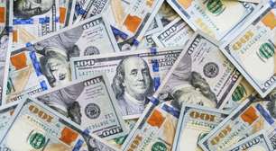 Dólar fecha em baixa pela terceira vez seguida e acumula queda de 2,74% em junho