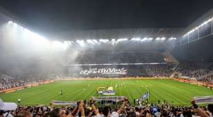 Protesto histórico da torcida do Corinthians teve desfecho inesperado