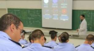 Aeronáutica abre concurso público para professores com 49 vagas; confira detalhes