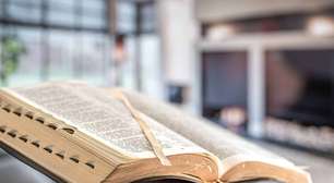 Idosa lava milhões de reais roubados de igreja com criptomoedas e é condenada a prisão federal