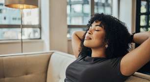 O que significa quando uma pessoa gosta muito de ficar sozinha, segundo a psicologia?