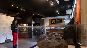 Meteorito gigante, diamantes coloridos e fósseis: como é o museu da USP reinaugurado após 2 anos