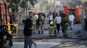 Israel bombardeia Irã e aumenta temor de guerra na região