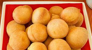 Bolinho de chuva com banana na airfryer: sem leite, dourado